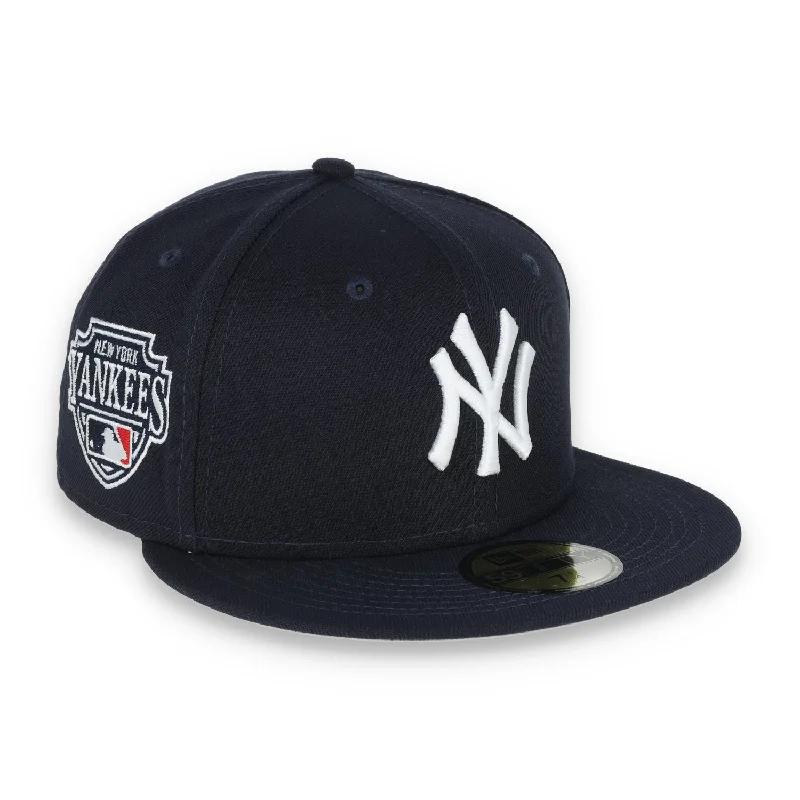 Fitted Hat-New Era New York Yankees Team Name Side Patch 59FIFTY Fitted Hat