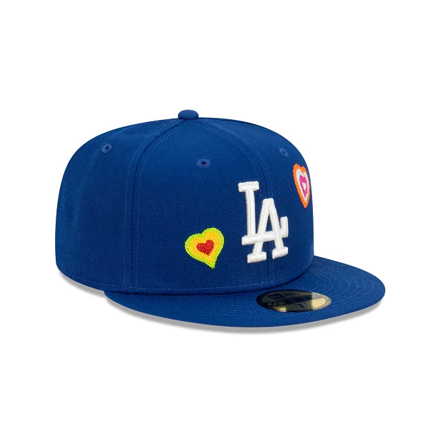 Minimalist Hat-NEW ERA LOS ANGELES DODGERS CHAINSTITCH HEART 59FIFTY FITTED HAT